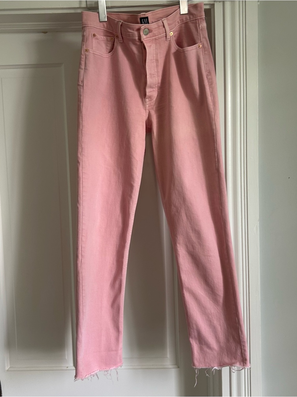 GAP Straight Leg Jeans in Soft Pink